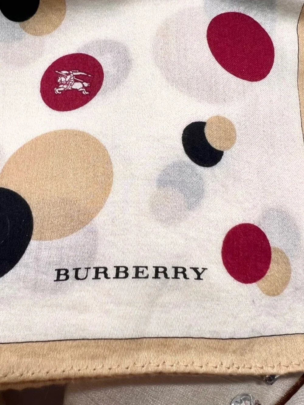 Burberrys Mini Scarf/Neck-kerchief 19.4" cotton Ivery black burgendy logo (81 - Picture 6 of 9